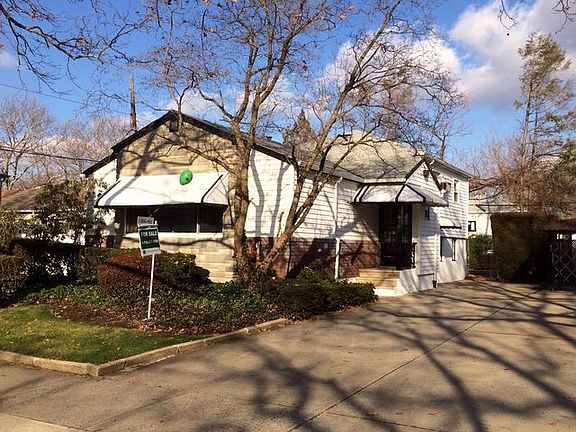 2nd image of 1315 E 102nd St