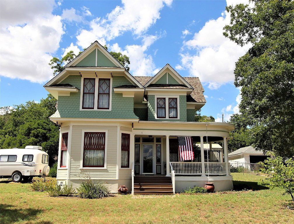 1002 Avenue B, Santa Anna, TX 76878 Zillow