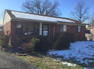 372 Knollwood Cir, Louisville, KY 40229