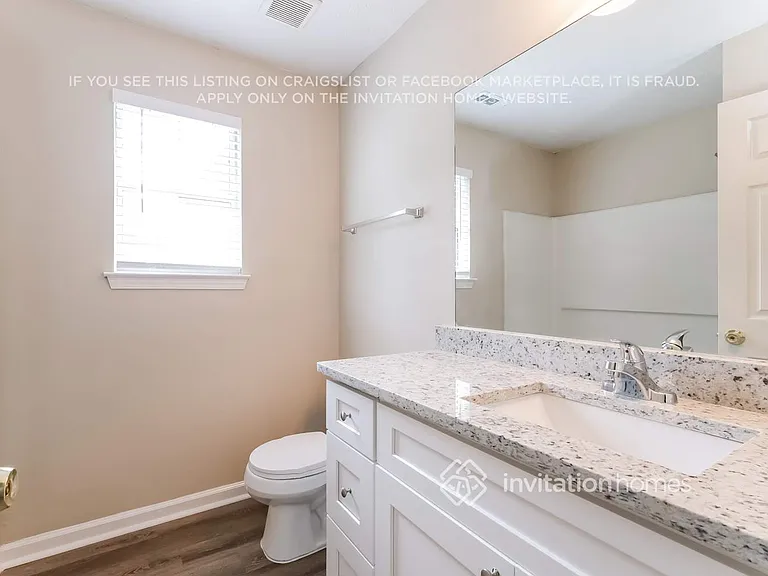 521 Michael Cir — Photo 16