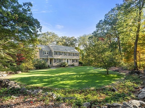 2nd image of 59 Russett Hill Rd