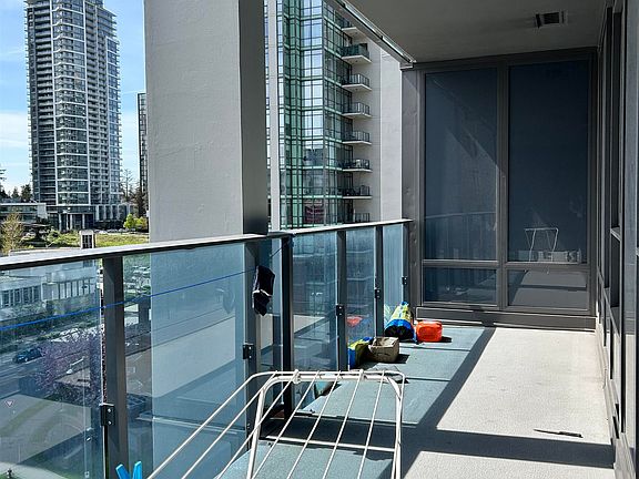 2nd image of 10448 University Dr #809