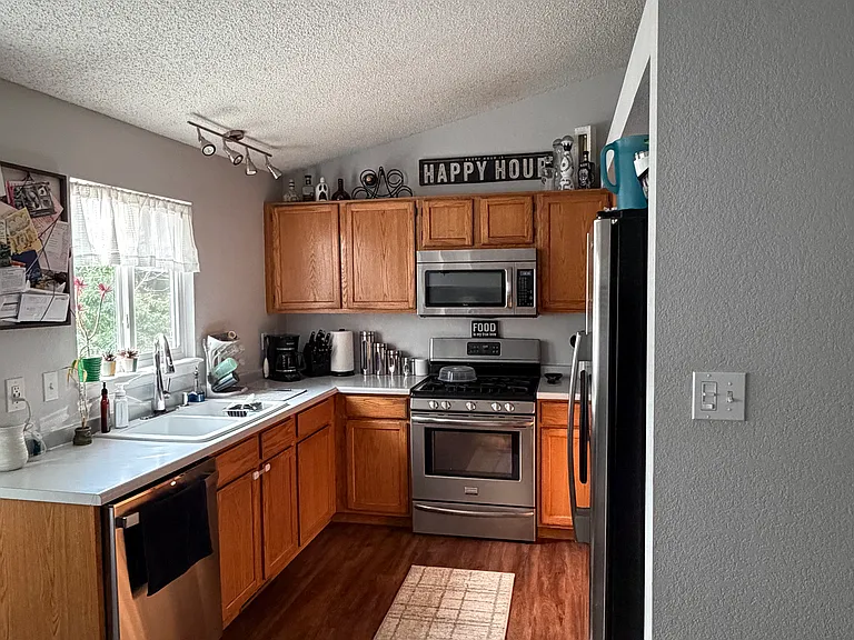 12010 Forest Way — Photo 4