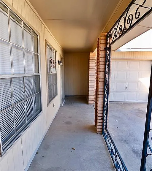 6925 Escondido Dr #B — Photo 5