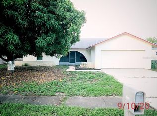 4021 Sandpointe Dr, Bradenton, FL 34205