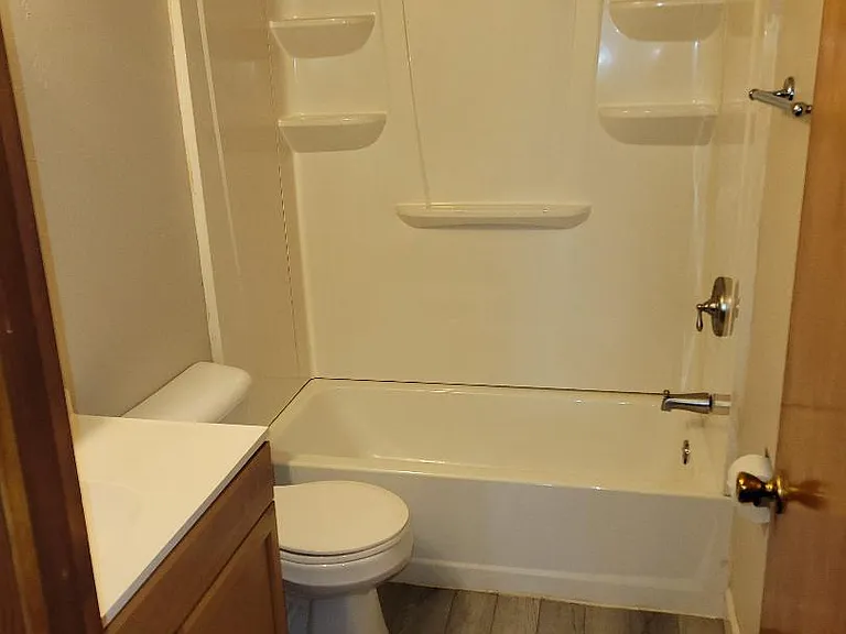 212 Greenside Ave #2 — Photo 6