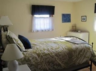 111 Sheehan Dr, Holyoke, MA 01040