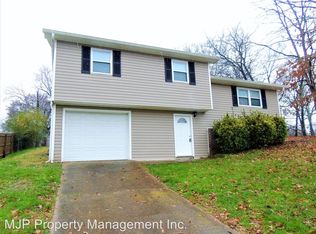 1630 N Chester Rd, Hixson, TN 37343