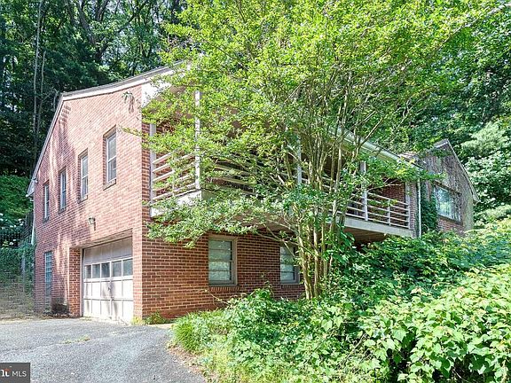 2nd image of 8229 Bellona Ave