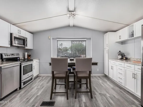 8107 E BUTTE Street, Mesa, AZ 85207