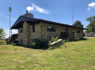 32797 111th Rd, Arkansas City, KS 67005