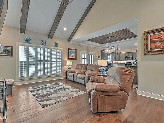 3rd image of 750 Brady Way