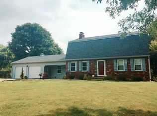 915 Margueritta Way, Greenwood, IN 46143