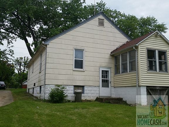 4th image of 9801 Diamond Dr