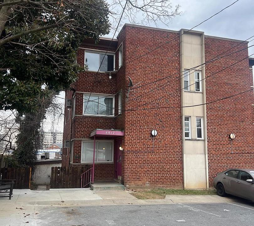 1st image of 8817 Glenville Rd