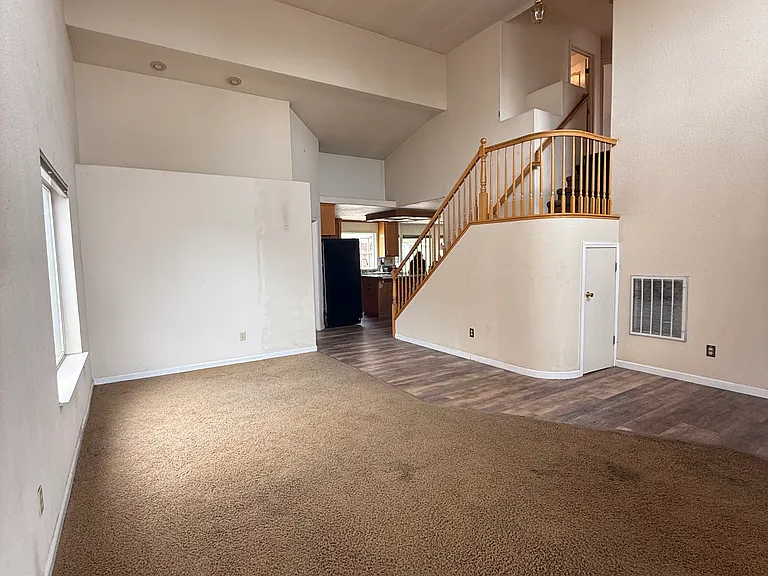 2625 Fiedler Way — Photo 8