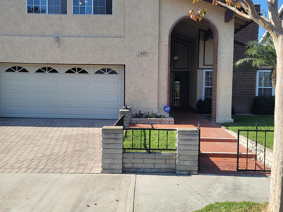 Huge Prestigious Home with 3 bedrooms downstairs, including a primary suite and 3 bedrooms upstairs, including 2 primary suites