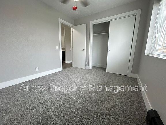 5th image of 940 S 27th St Unit 16