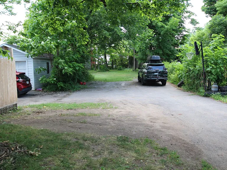 17 Oneil St — Photo 20