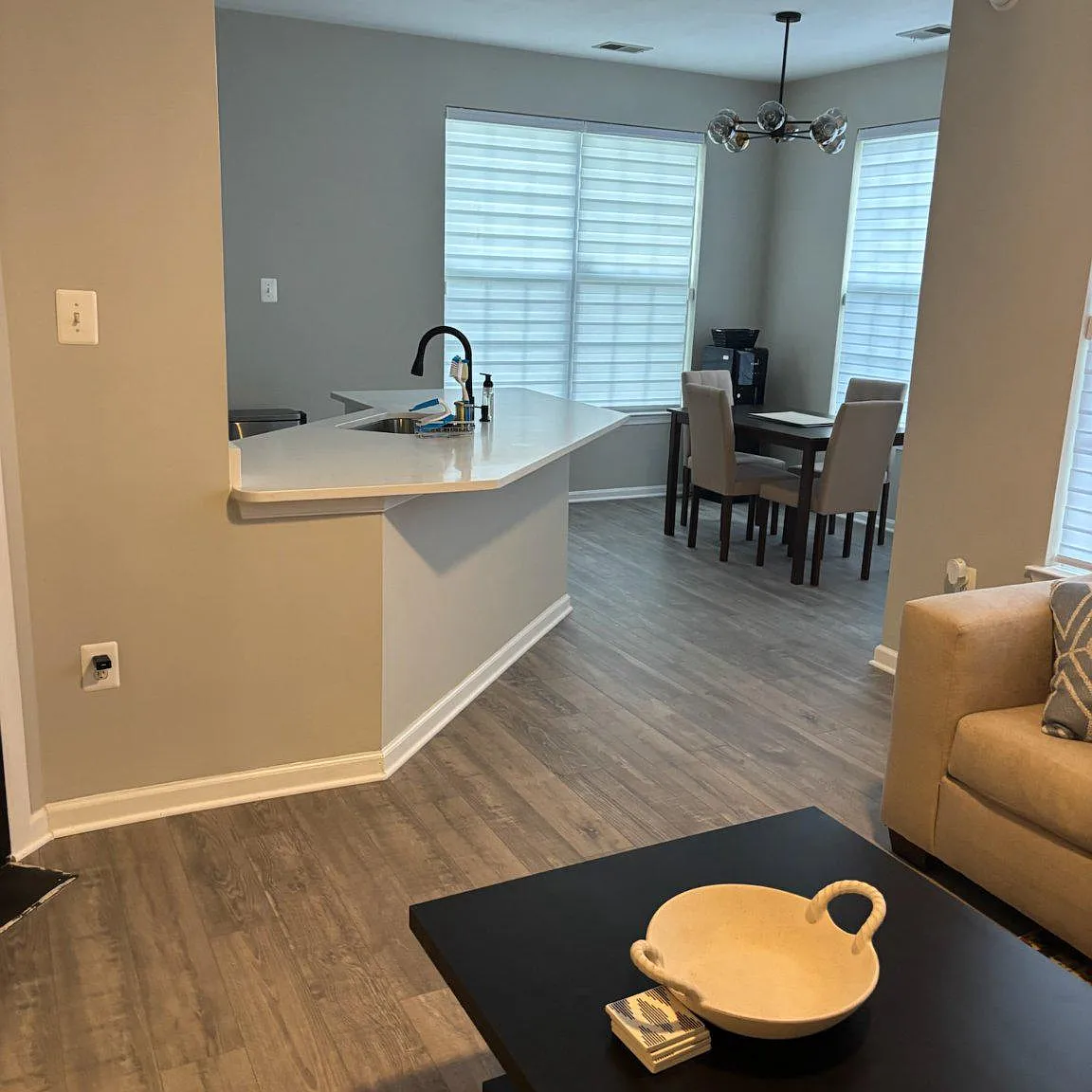 2 bed, 2.0 bath, 1060 sqft, $2,550 — Photo 4