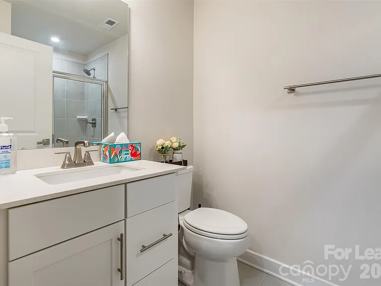 924 Broad River Ln — Photo 21