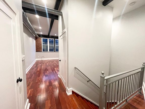 2nd image of 1025 E Montgomery Ave #4