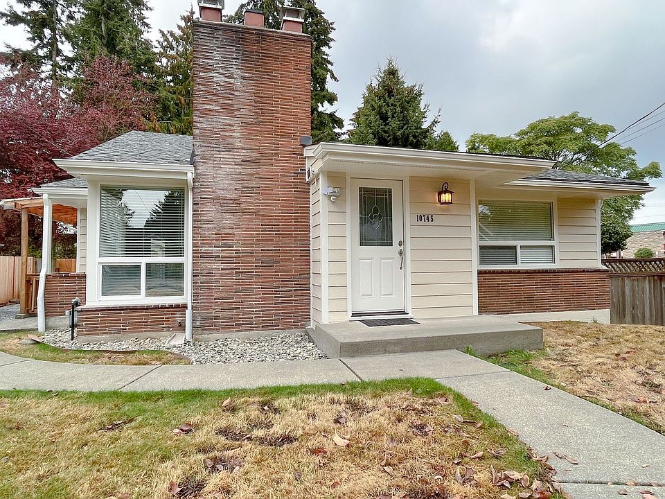 1st image of 10745 Phinney Ave N