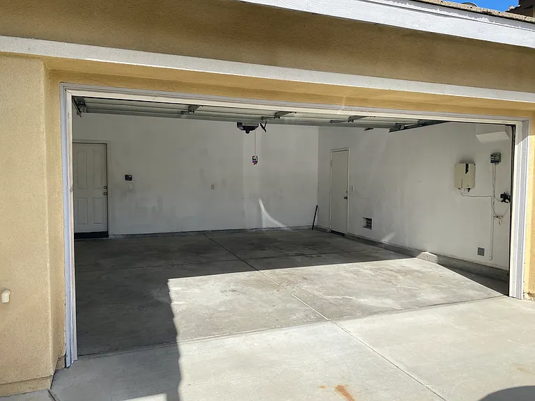 14684 Tilden Ln — Photo 21