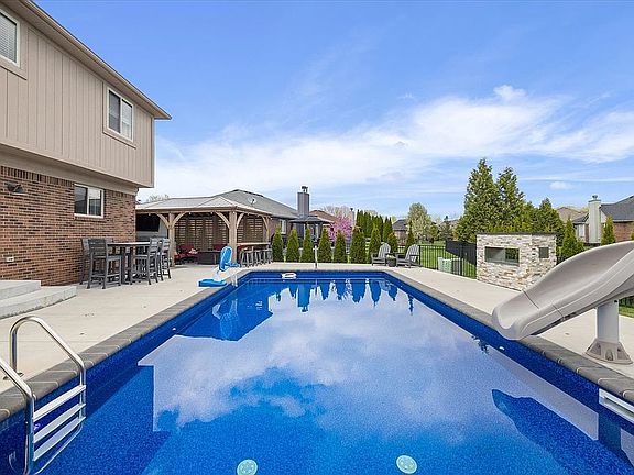 2nd image of 53272 Joann Marie Dr