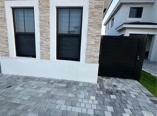 14429 SW 19th St #1, Miami, FL 33175