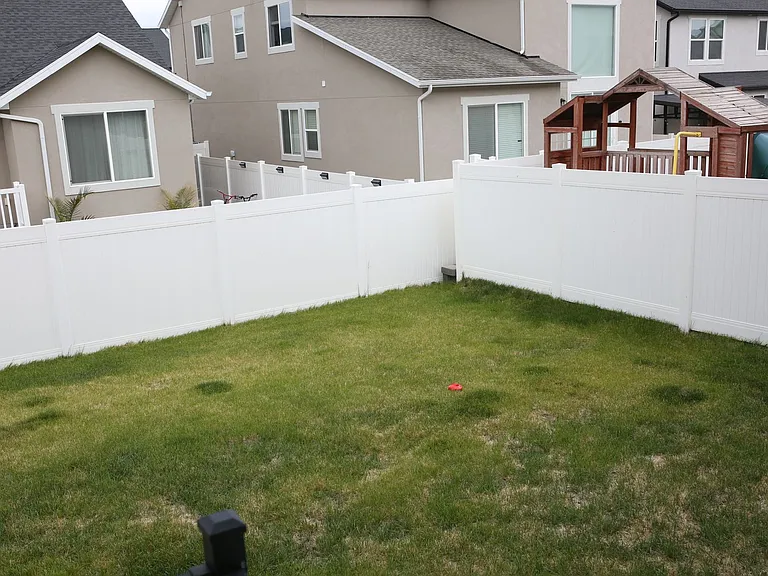 64 N Lasalle Dr — Photo 17