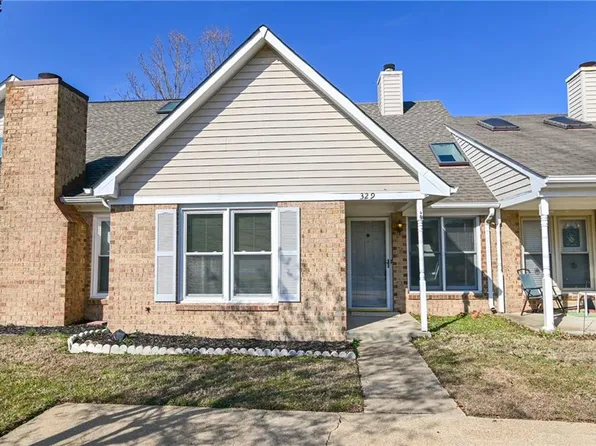 329 Brisa Dr, Chesapeake, VA 23322