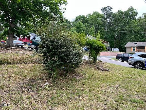 2nd image of 531 Homeland Ave #8