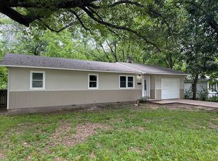 701 Gibson Ave, Neosho, MO 64850