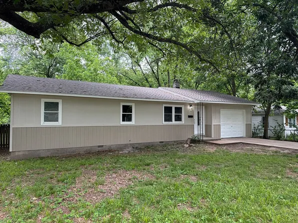 701 Gibson Ave, Neosho, MO 64850