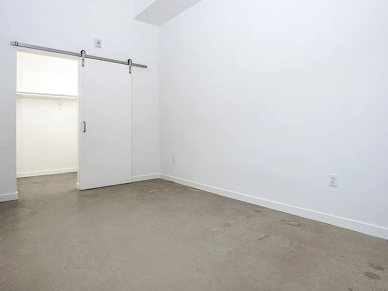Imperial Hardware Lofts — Photo 18