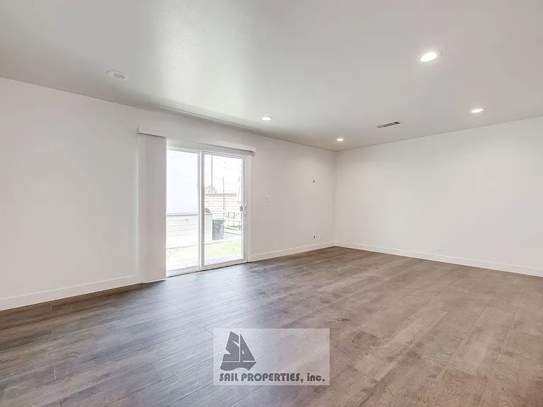 5892 Nugget Cir — Photo 3