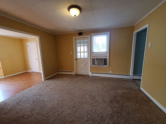 3rd image of 2432 Canby St APT C