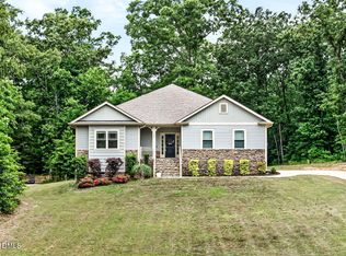 320 Saffron Ct, Sanford, NC 27330