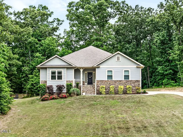 320 Saffron Ct, Sanford, NC 27330