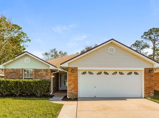 7325 Ironside Dr E, Jacksonville, FL 32244