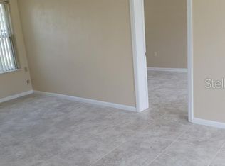 361 W Seminole Ave, Eustis, FL 32726