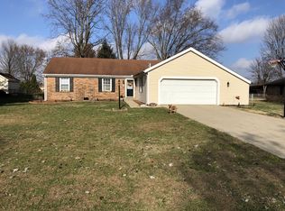 608 Colony Dr, Connersville, IN 47331