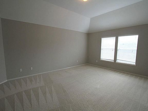 2nd image of 21923 Maybrook Ct #21923