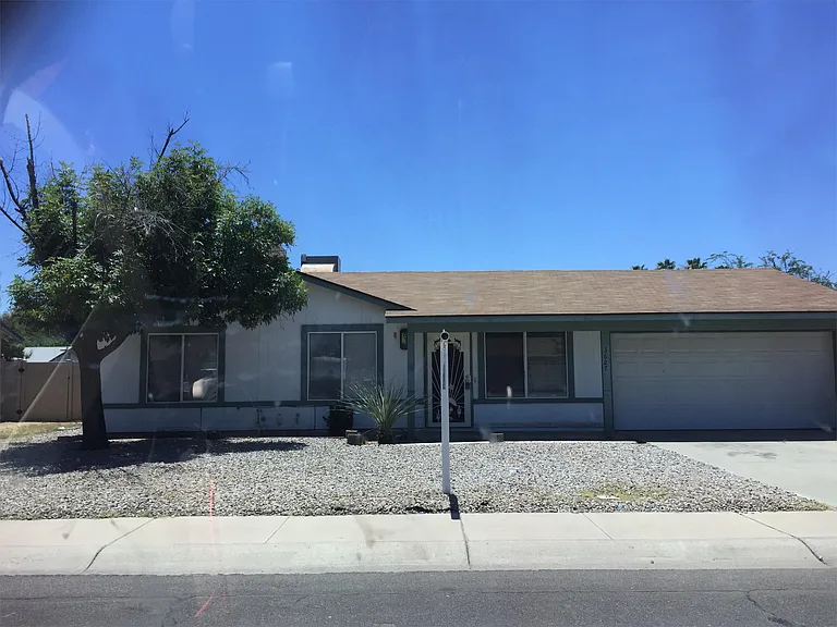 3627 W Carla Vista Dr — Photo 1