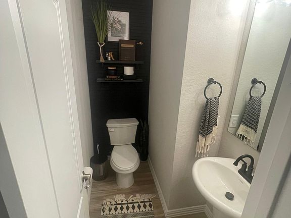 5th image of 1253 Lamar Dr