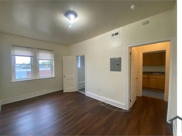 4732 E Roosevelt Blvd, Philadelphia, PA 19124