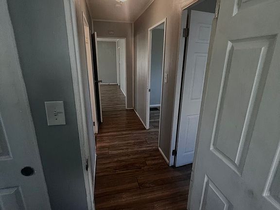3rd image of 2143 Grasmere Ave
