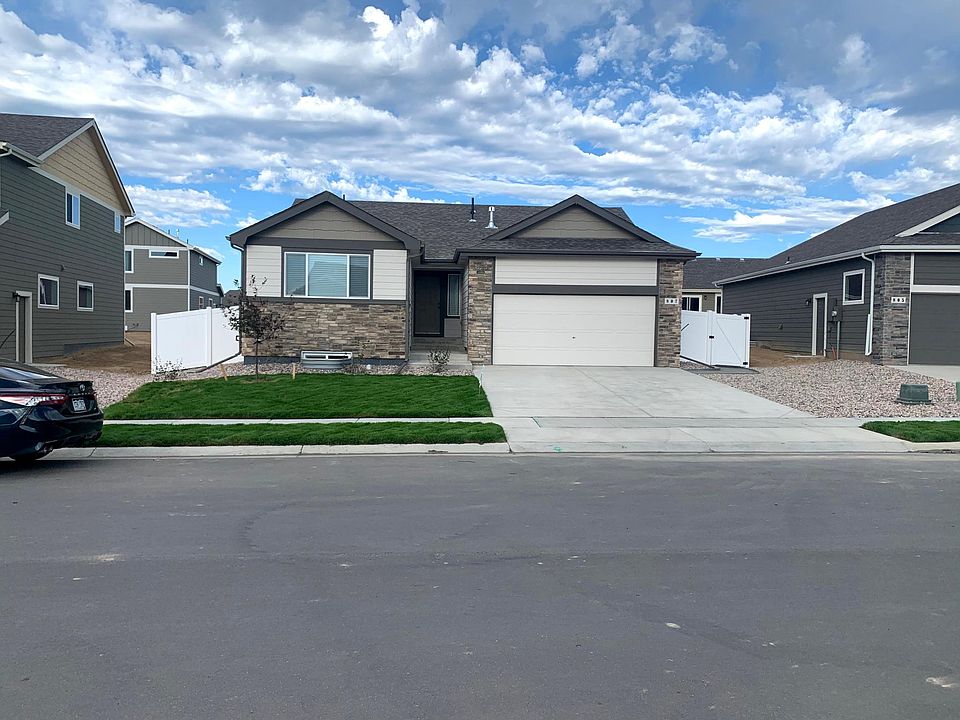 1st image of 807 Sambar Dr