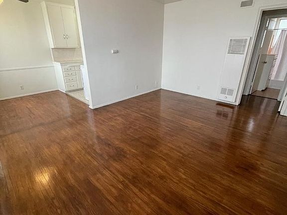 3rd image of 3645 E Ocean Blvd APT 5